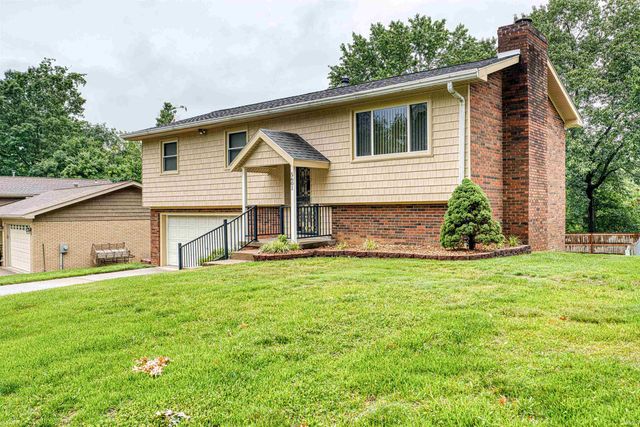 5601 West Haven Drive, Evansville, IN 47720