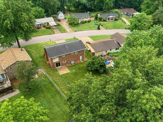 5601 West Haven Drive, Evansville, IN 47720