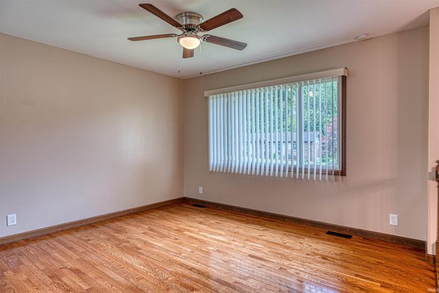 5601 West Haven Drive, Evansville, IN 47720