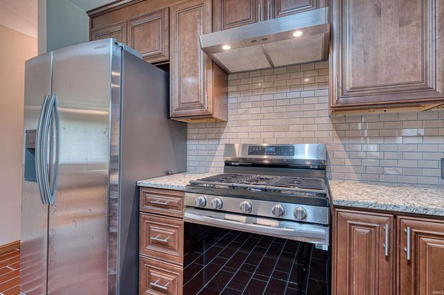 5601 West Haven Drive, Evansville, IN 47720