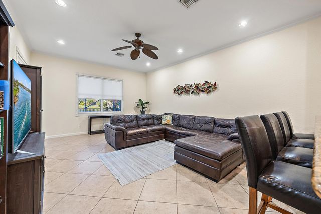 3104 SW Porpoise Circle, Stuart, FL 34997