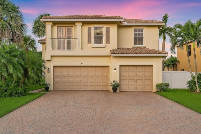 3104 SW Porpoise Circle, Stuart, FL 34997