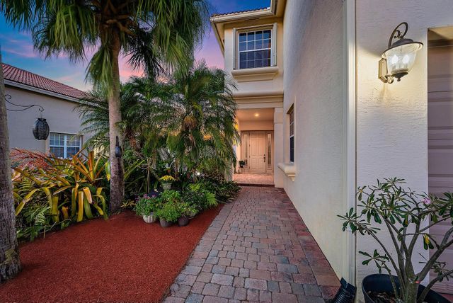 3104 SW Porpoise Circle, Stuart, FL 34997