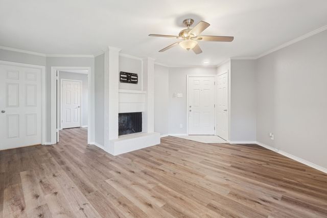 16301 Ledgemont Lane 263, Addison, TX 75001