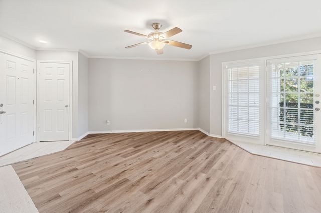 16301 Ledgemont Lane 263, Addison, TX 75001