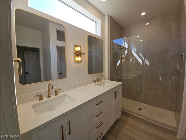 10724 Argents Hill Drive, Las Vegas, NV 89134