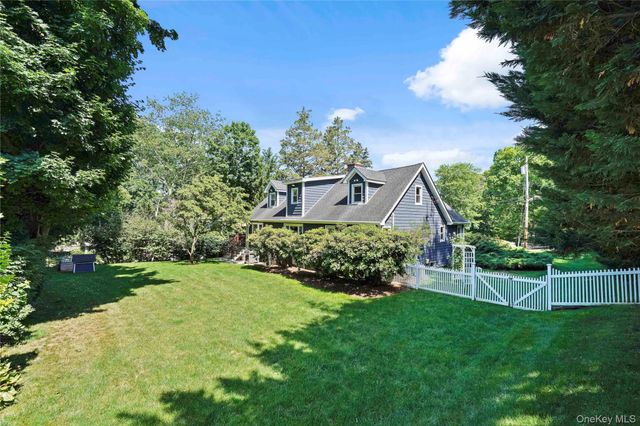 4 McKinley Place, Ardsley, NY 10502