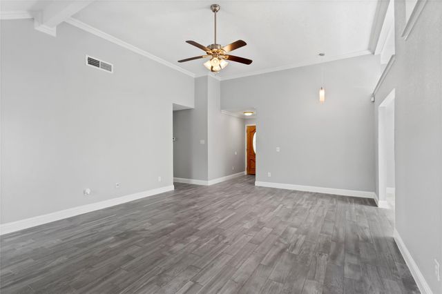 11710 Seawood Drive, Houston, TX 77089