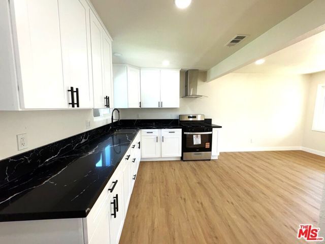 1530 W 21st Street, San Bernardino, CA 92411