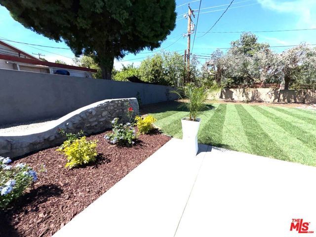 1530 W 21st Street, San Bernardino, CA 92411