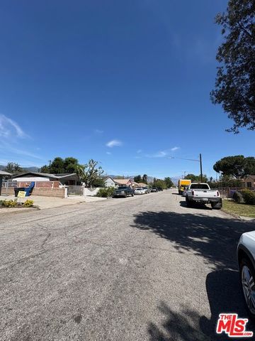 1530 W 21st Street, San Bernardino, CA 92411