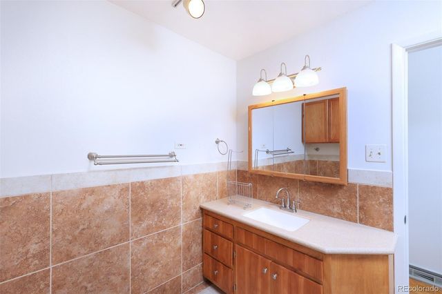 825 W Kansas Avenue, Trinidad, CO 81082