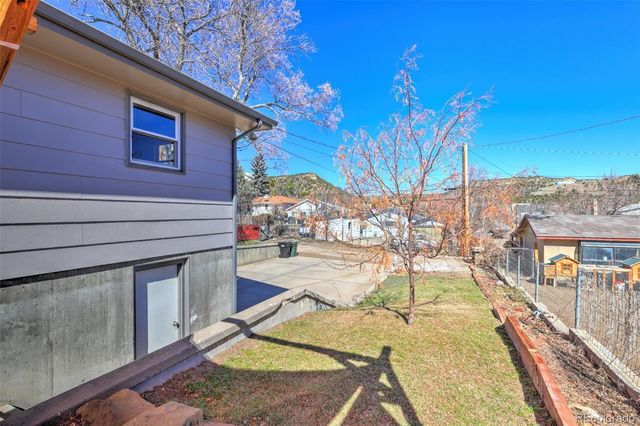 825 W Kansas Avenue, Trinidad, CO 81082