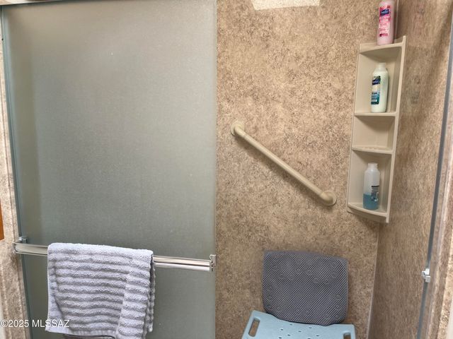 243 N Calle Del Diablo, Green Valley, AZ 85614