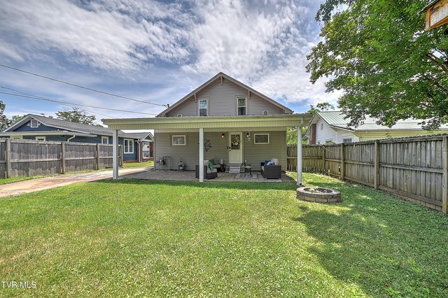 909 East Holston Avenue, Johnson City, TN 37601
