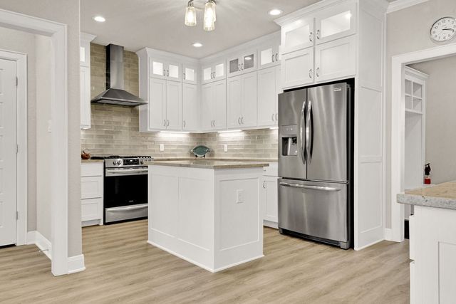 24058 Sun Ridge Road, Lindale, TX 75771