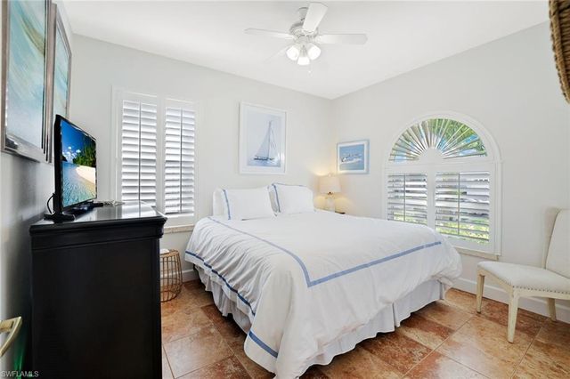 1174 Shenandoah CT, Marco Island, FL 34145