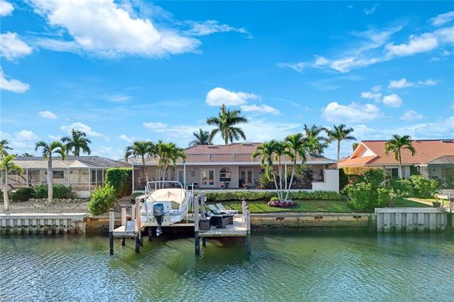 1174 Shenandoah CT, Marco Island, FL 34145