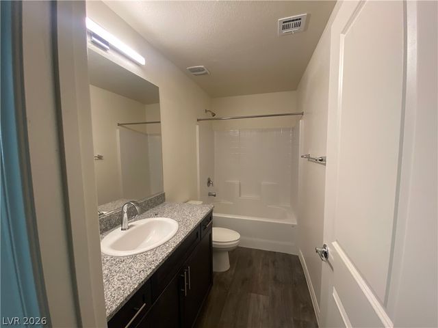 6882 Magenta Moon Street, North Las Vegas, NV 89086