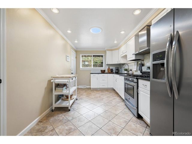 6651 E Ithaca Pl, Denver, CO 80237