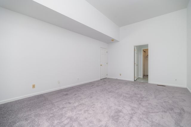 170 Forest Street APT 12, Stamford, CT 06901