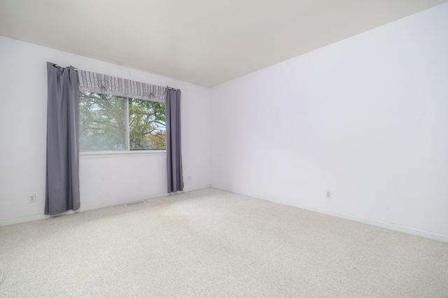 170 Forest Street APT 12, Stamford, CT 06901