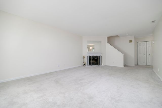 170 Forest Street APT 12, Stamford, CT 06901