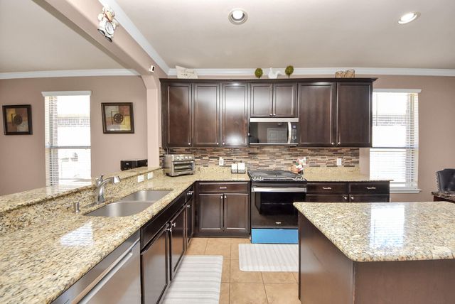 5810 Camelia Evergreen Lane, Richmond, TX 77407