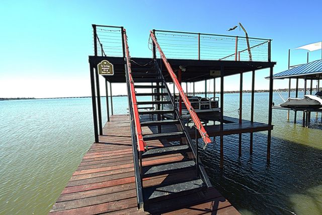 256 Sailfish Drive, Mabank, TX 75156