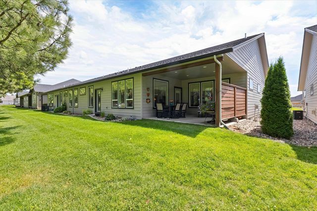 1109 N Country Club Dr, Deer Park, WA 99006