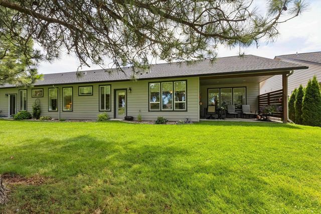 1109 N Country Club Dr, Deer Park, WA 99006