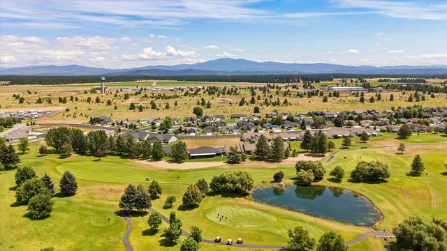 1109 N Country Club Dr, Deer Park, WA 99006