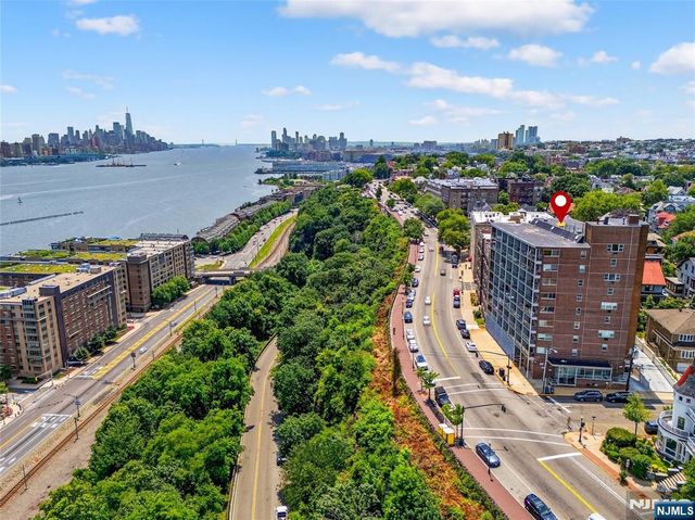 899 Boulevard East 4O, Weehawken, NJ 07086