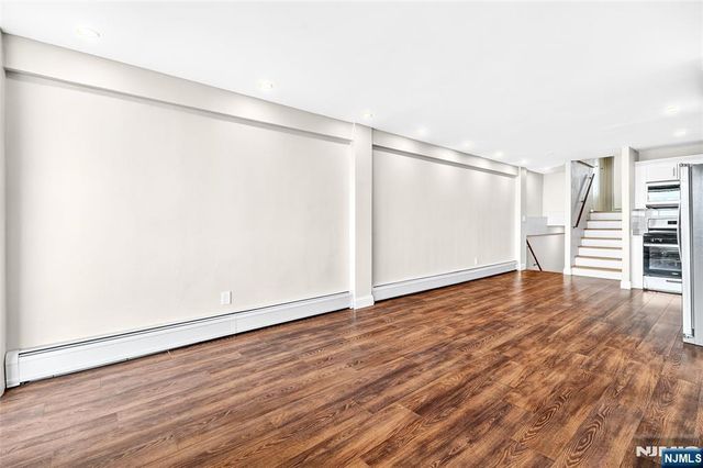 899 Boulevard East 4O, Weehawken, NJ 07086