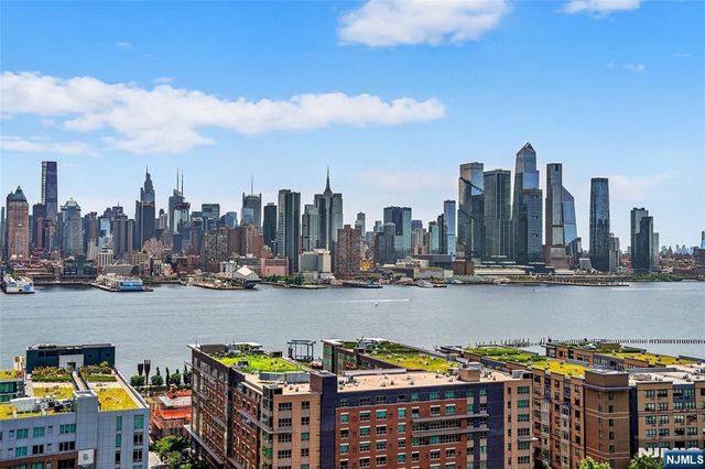 899 Boulevard East 4O, Weehawken, NJ 07086