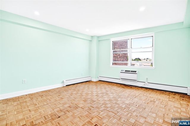 899 Boulevard East 4O, Weehawken, NJ 07086