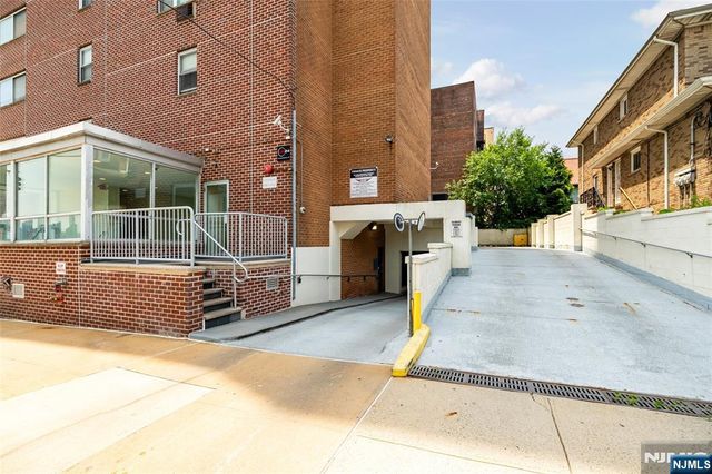 899 Boulevard East 4O, Weehawken, NJ 07086