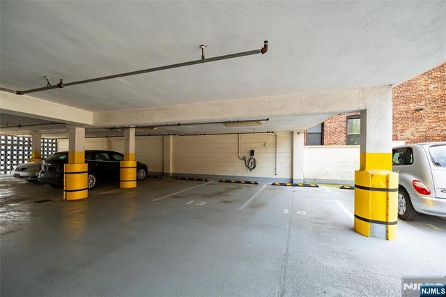 899 Boulevard East 4O, Weehawken, NJ 07086