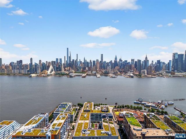 899 Boulevard East 4O, Weehawken, NJ 07086
