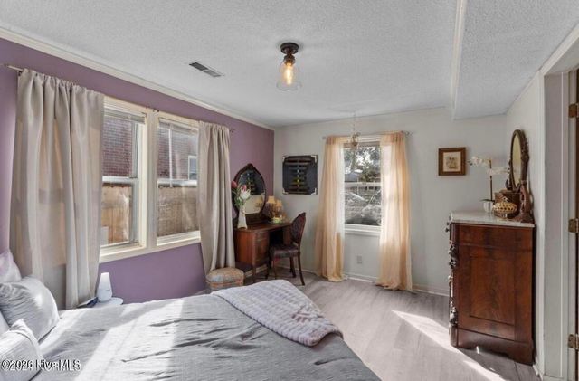 1409 Wooster Street, Wilmington, NC 28401
