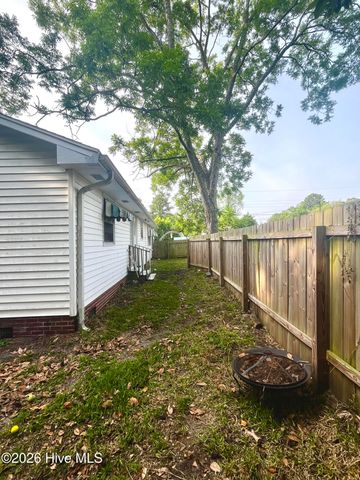 1409 Wooster Street, Wilmington, NC 28401