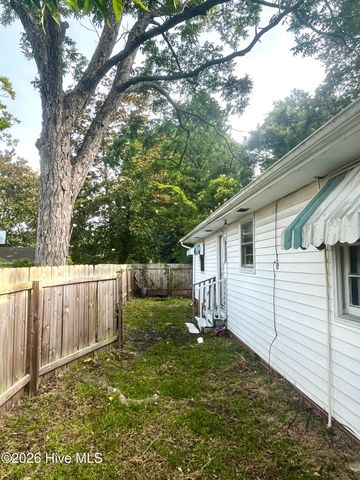 1409 Wooster Street, Wilmington, NC 28401