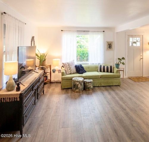 1409 Wooster Street, Wilmington, NC 28401