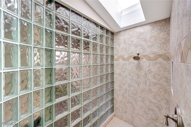 16937 Timberlakes DR, Fort Myers, FL 33908