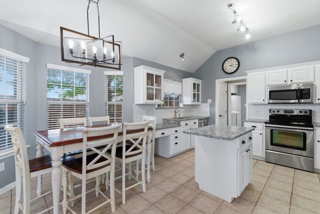 308 Aspen Court W, Aledo, TX 76008