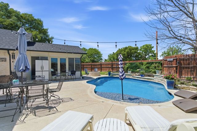 308 Aspen Court W, Aledo, TX 76008
