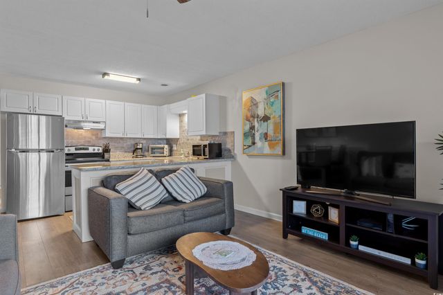 1890 Colony Dr Apt 16D, Surfside Beach, SC 29575