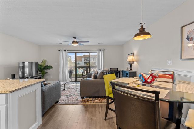 1890 Colony Dr Apt 16D, Surfside Beach, SC 29575