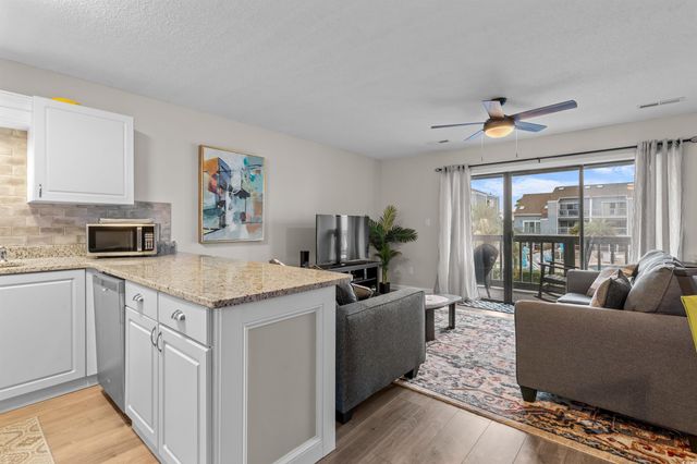 1890 Colony Dr Apt 16D, Surfside Beach, SC 29575