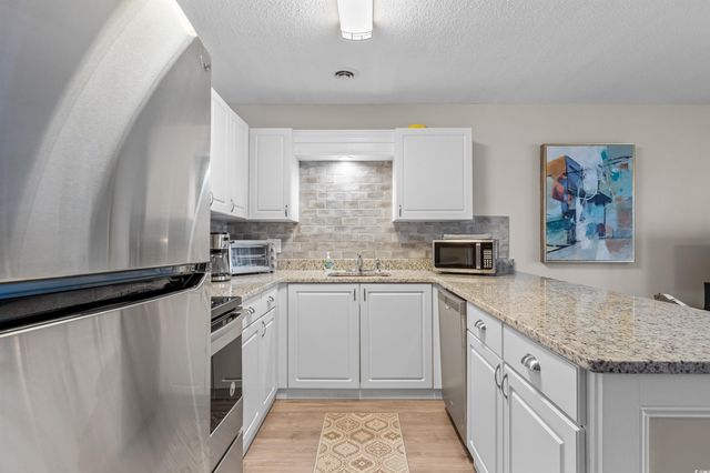 1890 Colony Dr Apt 16D, Surfside Beach, SC 29575